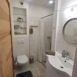 Visteria House With Free Parking